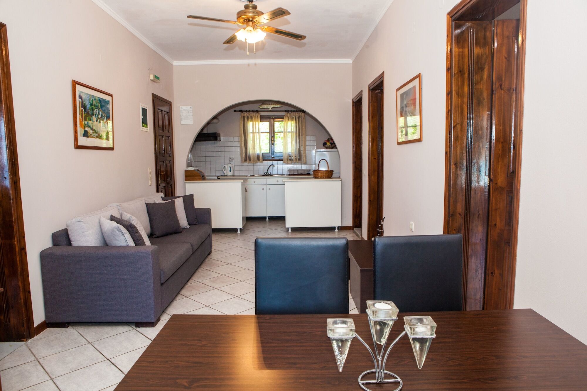 Eleana Apartments And Studios آغيوس غيوريوس المظهر الخارجي الصورة